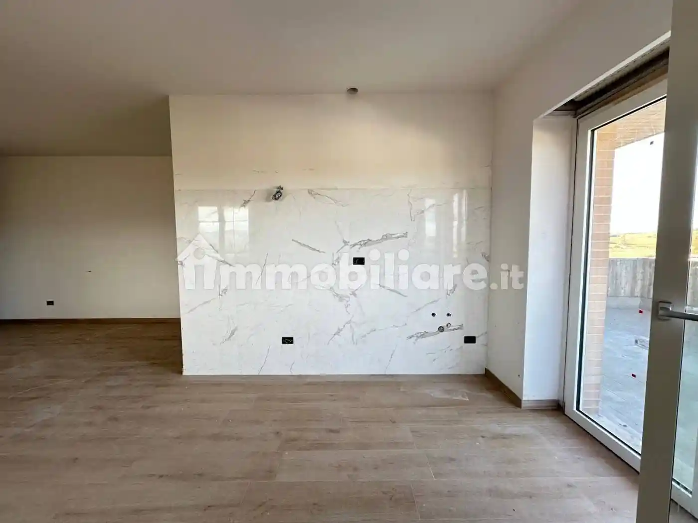 Trilocale nuovo, quinto piano, Collefiorito, Guidonia Montecelio - foto 4