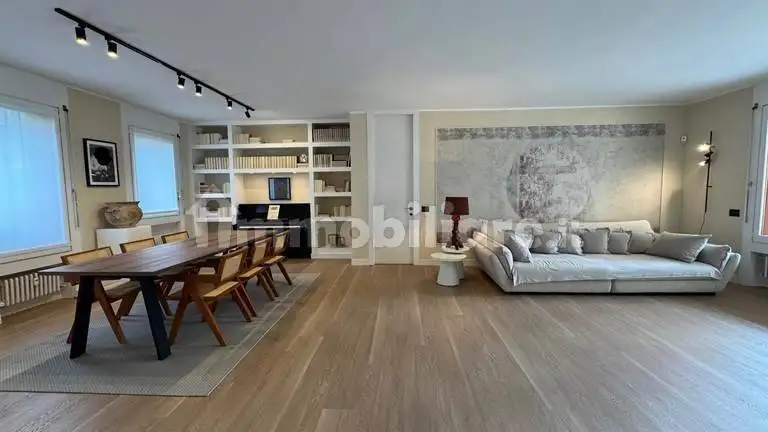 Appartamento via mazzini 2, Barzanò - foto 4