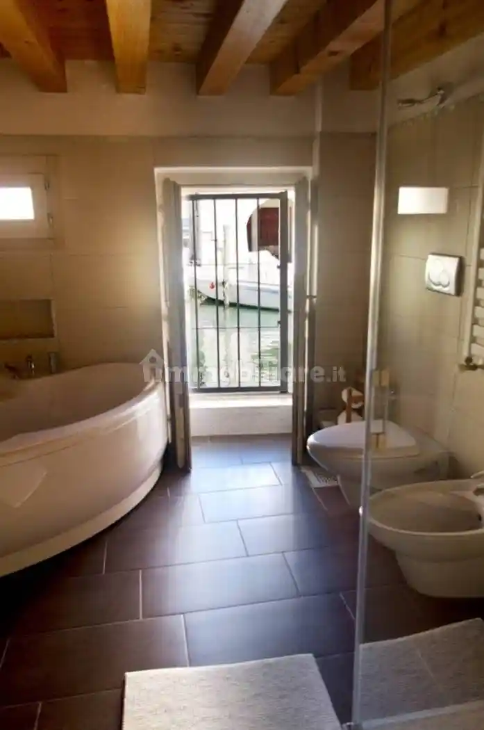 Terratetto unifamiliare Calle San Pieretto 329, Centro Storico, Chioggia - foto 5