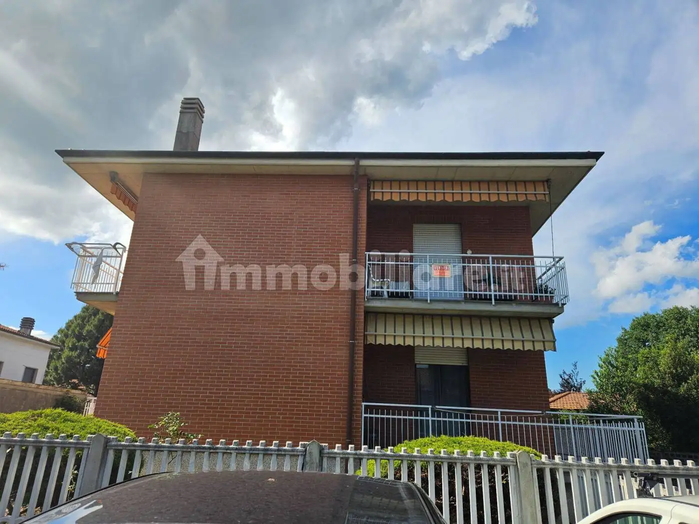 Trilocale via Giacomo Leopardi 3, Bolladello Peveranza, Cairate - foto 2