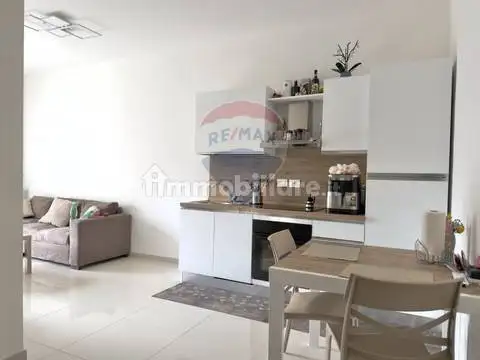 Appartamento in affitto a Napoli