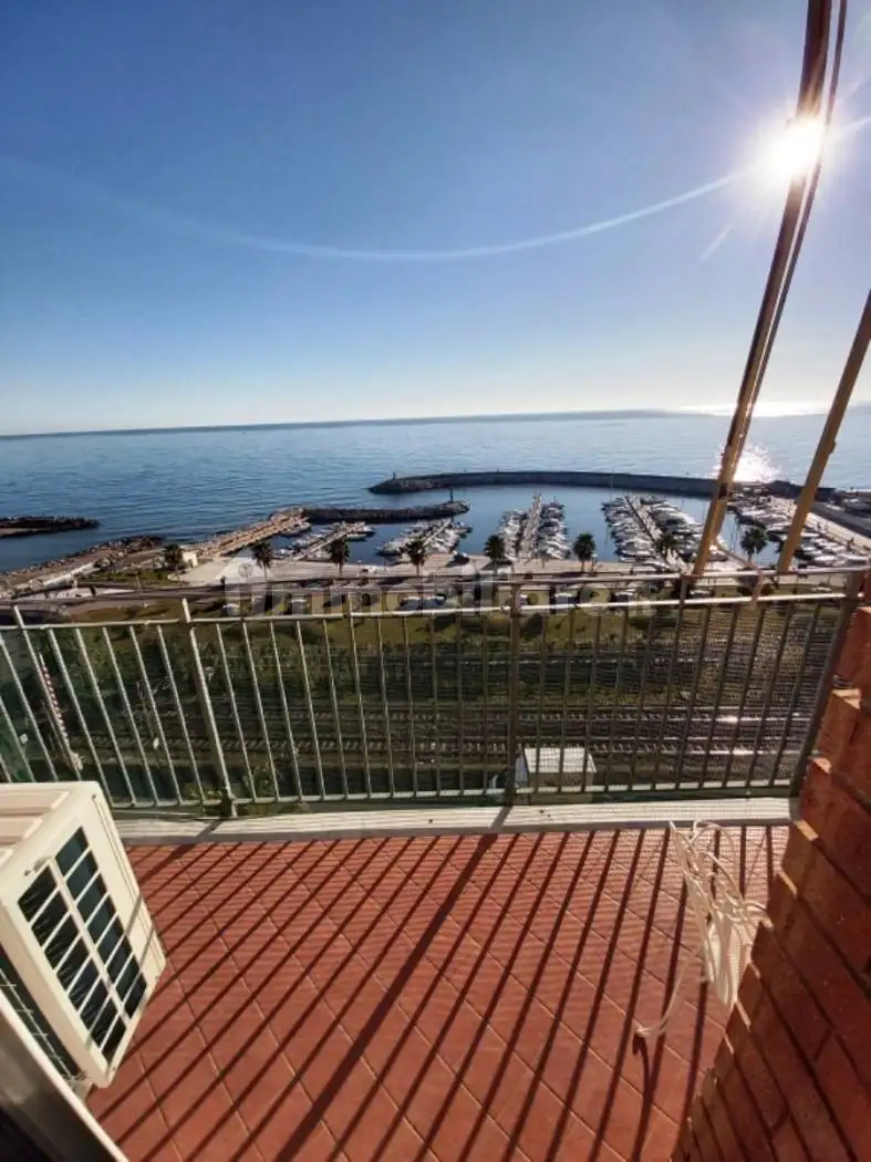 Bilocale corso Europa 45, Borghetto Santo Spirito - foto 3