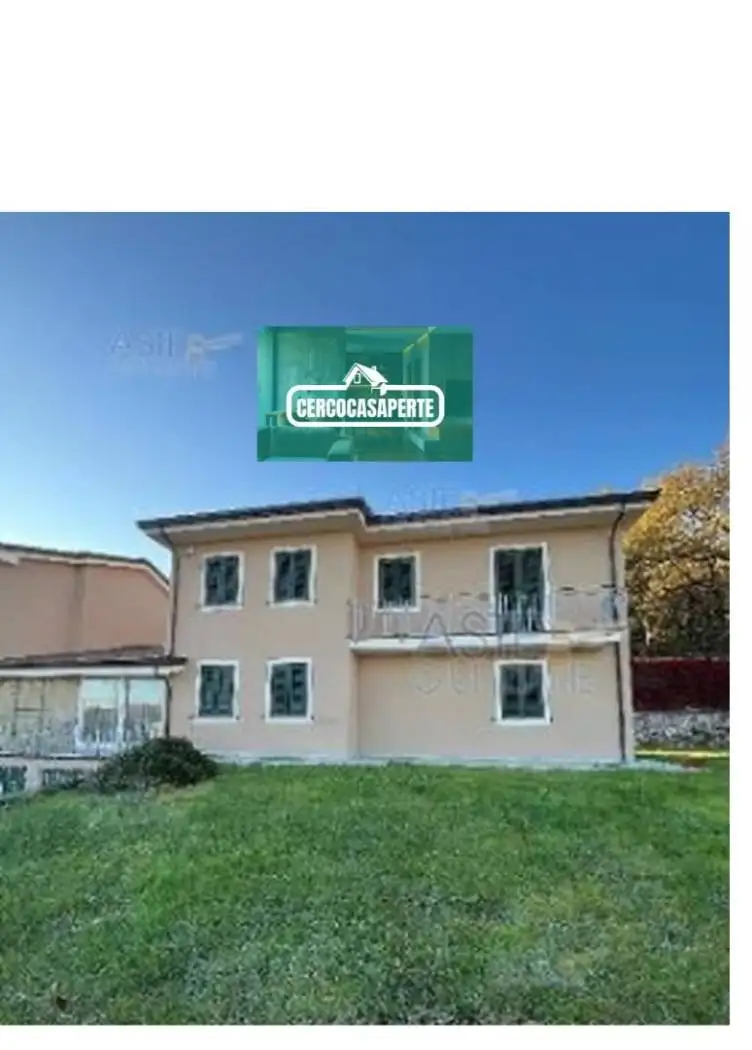 Casa indipendente in asta a Capannori