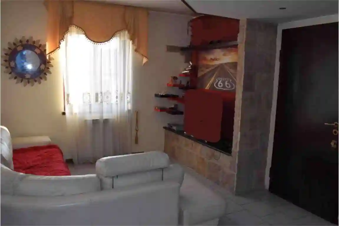 Appartamento in vendita a Brusaporto