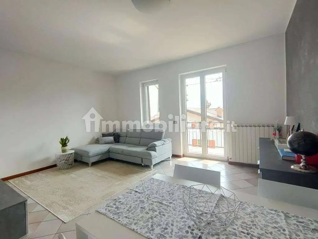 Appartamento in affitto a Clusone