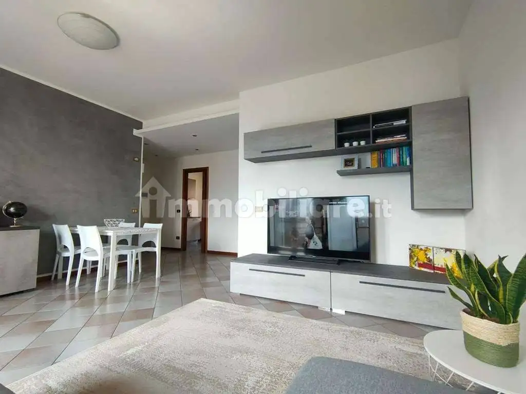 Appartamento via San Defendente, Centro, Clusone - foto 2