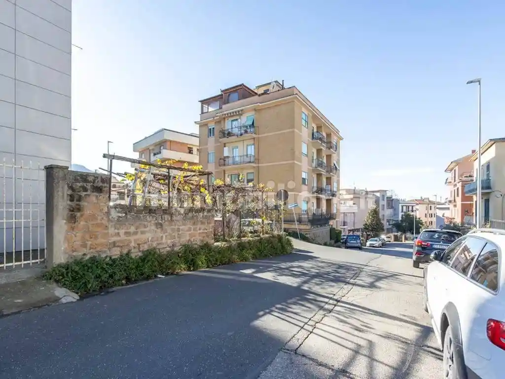 Quadrilocale via Santa Rosella, Bagnaia - La Quercia, Viterbo - foto 5