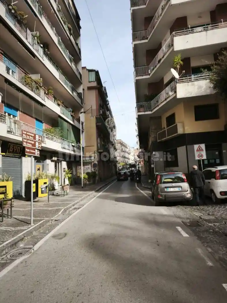 Trilocale via Regina Margherita, Centro, Castellammare di Stabia - foto 4