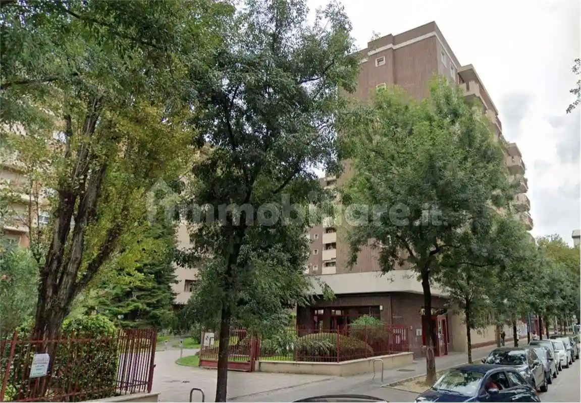 Appartamento all'asta viale Ca' Granda, 2, Milano - foto 4