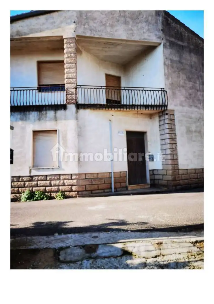 Casa indipendente in vendita a Sedilo