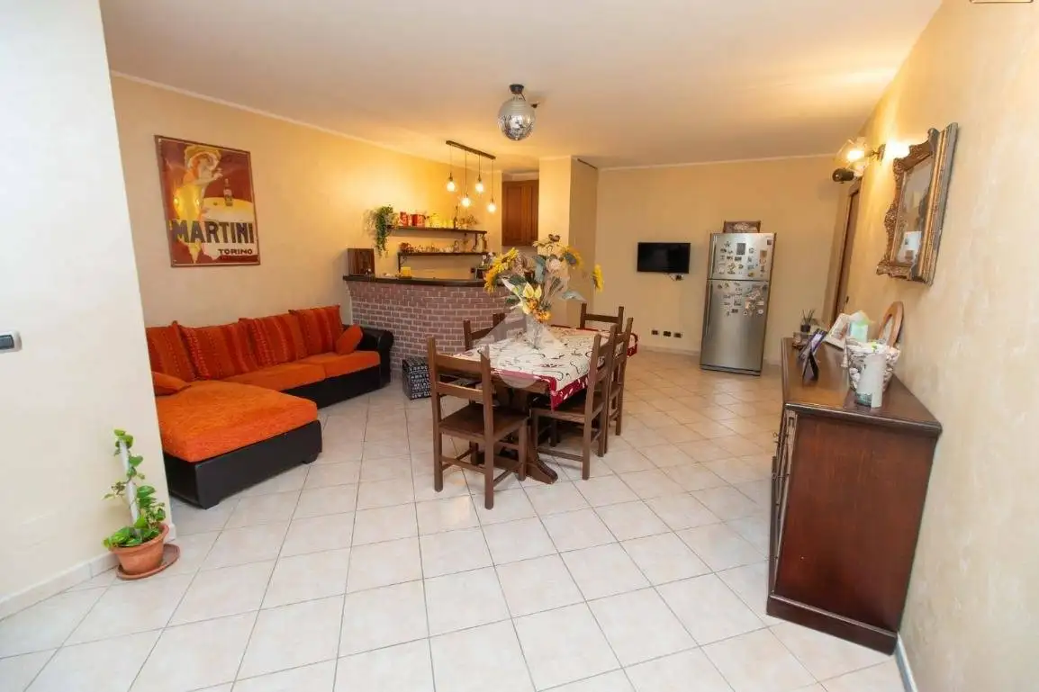 Terratetto unifamiliare Str. Roveglia Ruffini 21, Centro, Leinì - foto 4