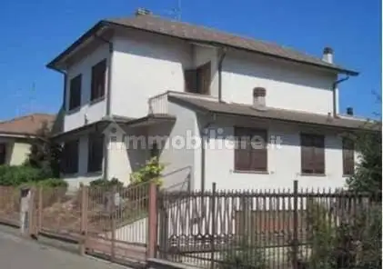 Appartamento in asta a Peschiera Borromeo