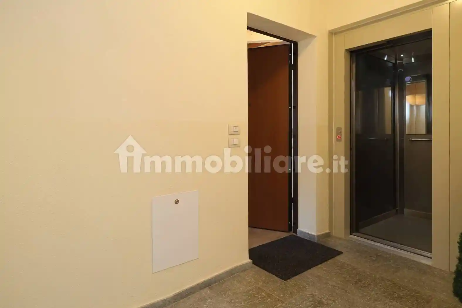 Bilocale piazza Giacomo Matteotti 9, Centro Storico, Rivoli - foto 5