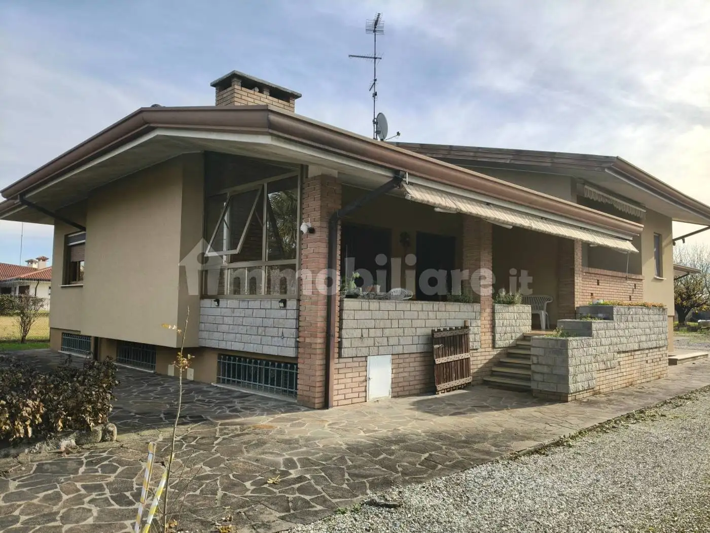 Villa in vendita a Gonars