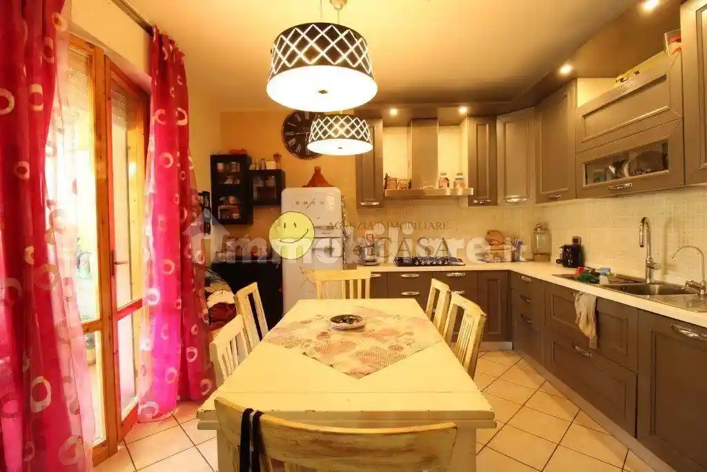 Quadrilocale via F.lli Rosselli,, Incisa In Val D'Arno, Figline e Incisa Valdarno - foto 3