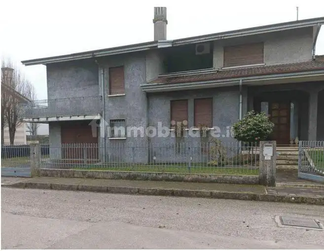 Villa in asta a Quinto di Treviso