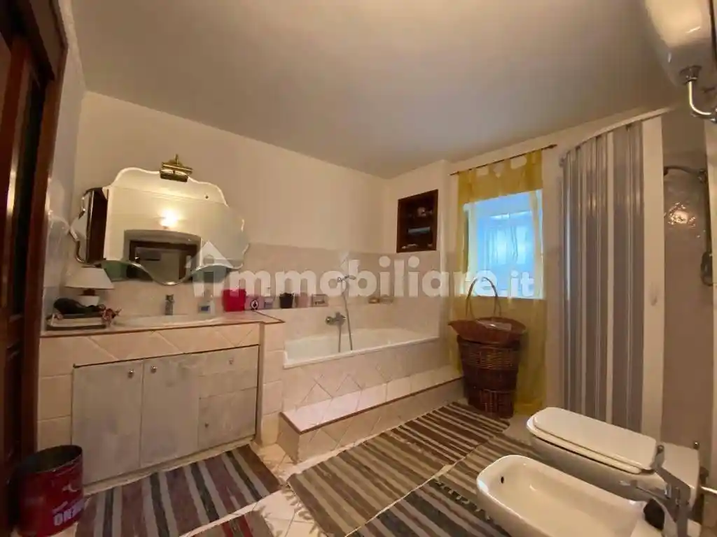 Quadrilocale Supportico d'Astuti 10, Santa Lucia, Napoli - foto 5