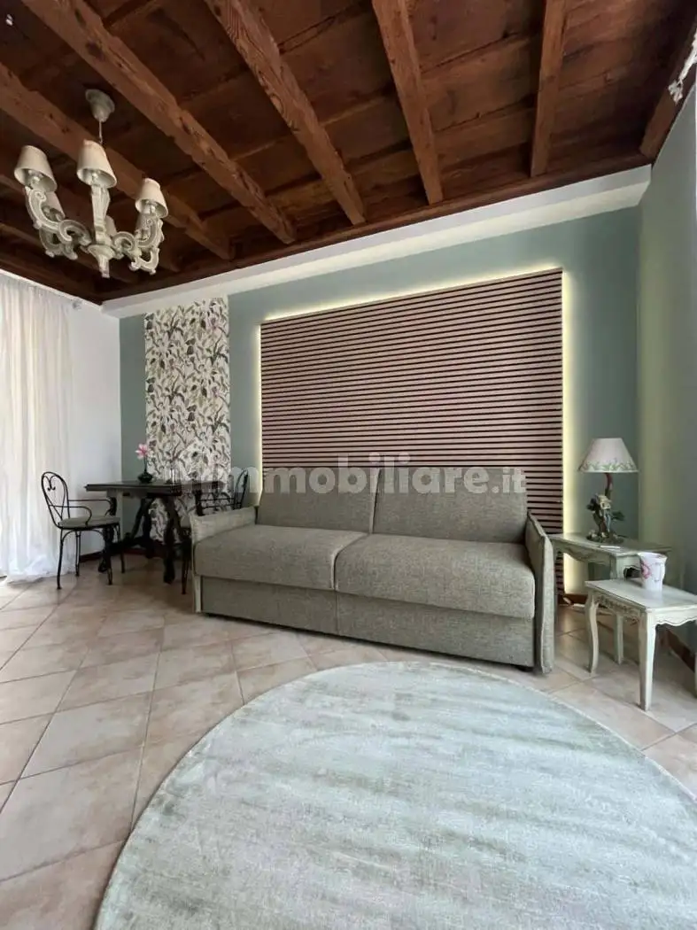 Appartamento in affitto a Monza