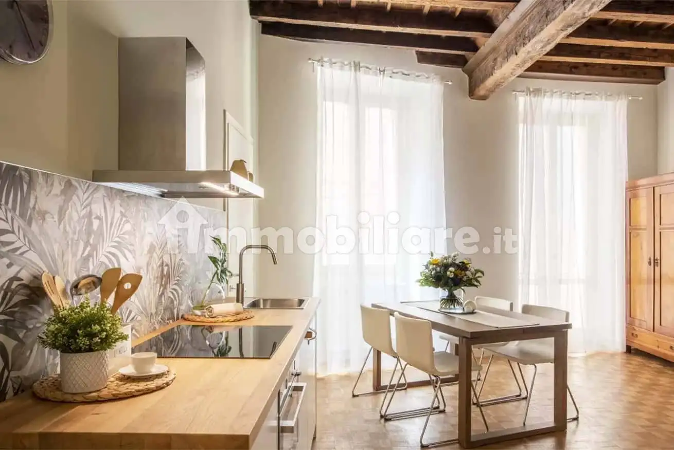 Appartamento in affitto a Como