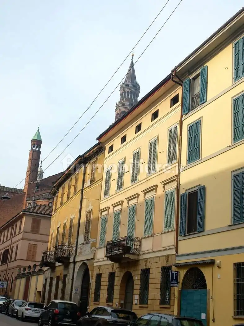 Appartamento in vendita a Cremona