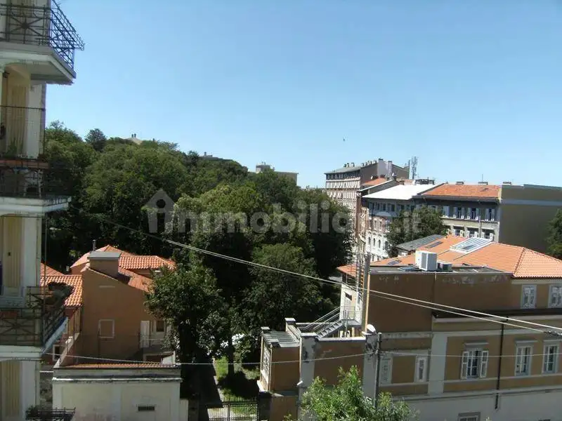 Appartamento in vendita a Trieste