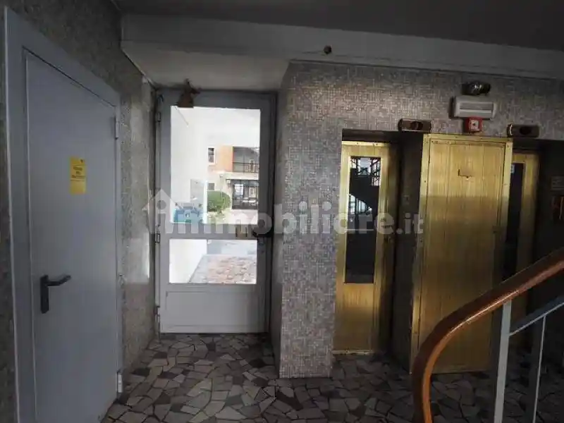 Trilocale buono stato, primo piano, Largo Barriera - Ospedale Maggiore, Trieste - foto 2