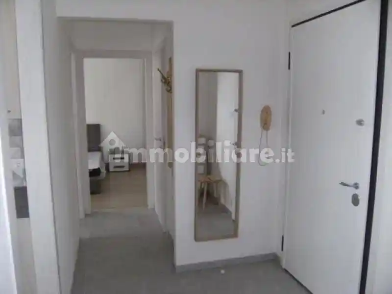 Bilocale ottimo stato, terzo piano, San Giacomo, Trieste - foto 3