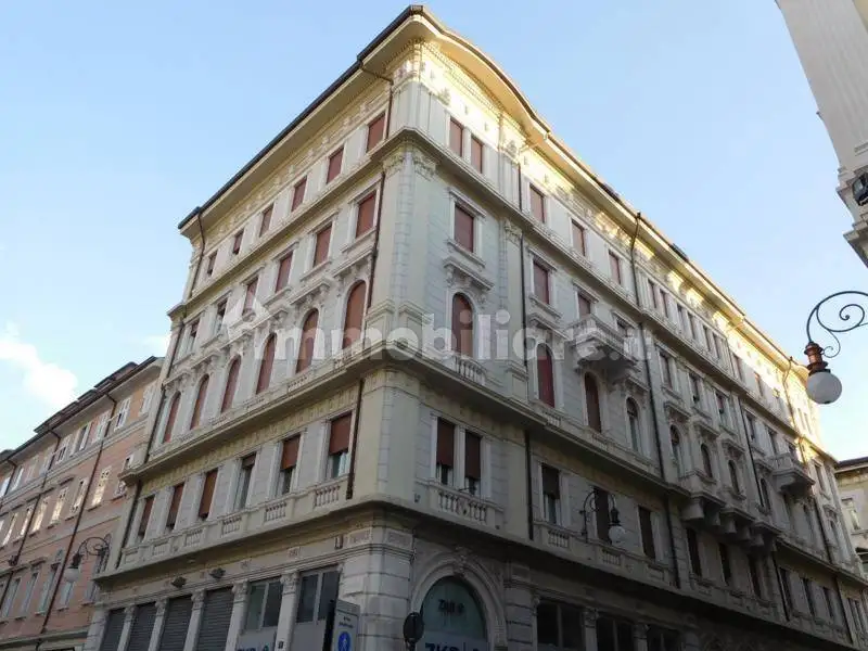 Appartamento in affitto a Trieste