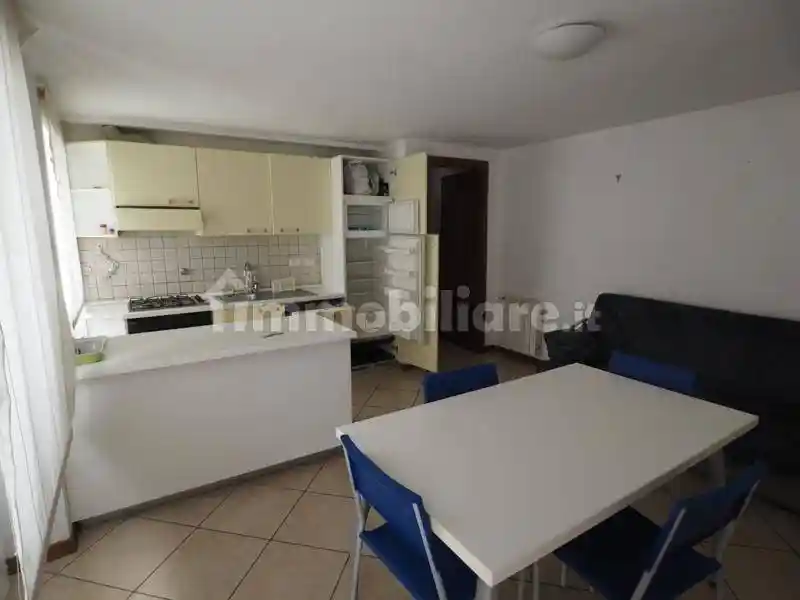 Bilocale ottimo stato, secondo piano, Borgo Teresiano, Trieste - foto 3