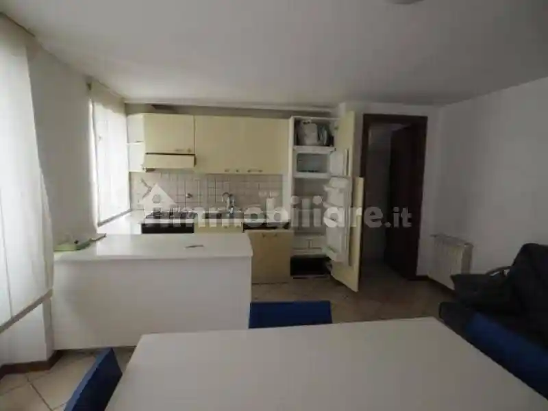 Bilocale ottimo stato, secondo piano, Borgo Teresiano, Trieste - foto 5