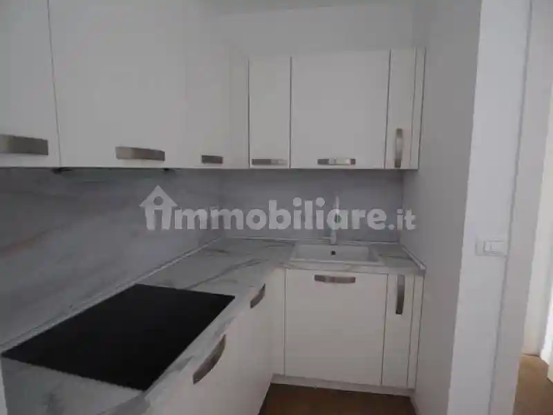 Bilocale nuovo, secondo piano, San Giacomo, Trieste - foto 3