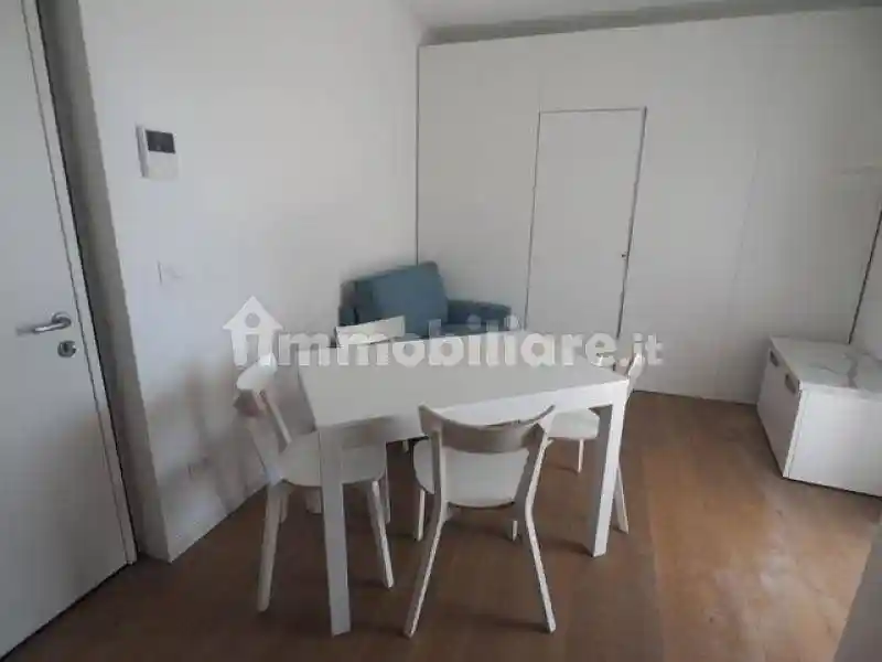 Bilocale nuovo, secondo piano, San Giacomo, Trieste - foto 4