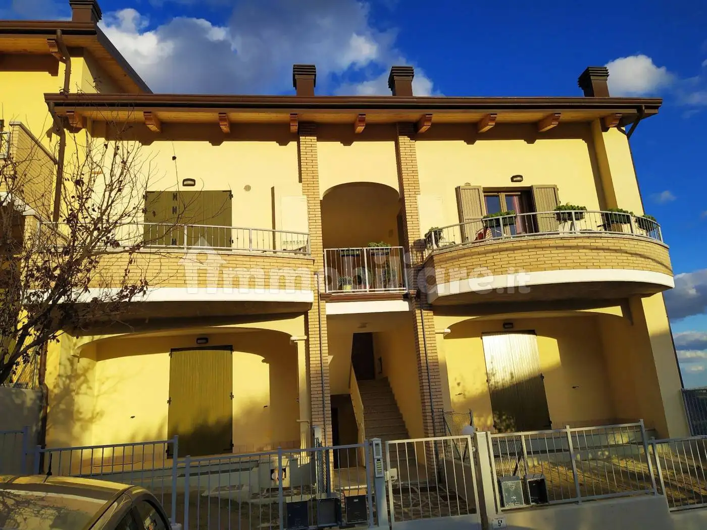 Appartamento in affitto a Borghi