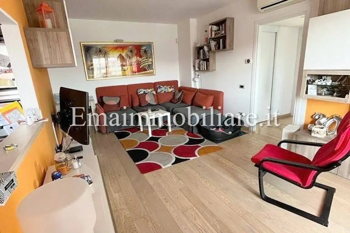 Appartamento in affitto a Monza