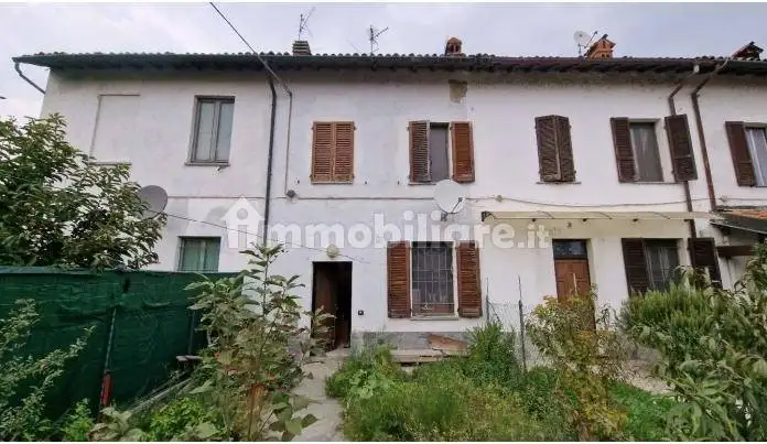 Casa indipendente in asta a Pieve Albignola