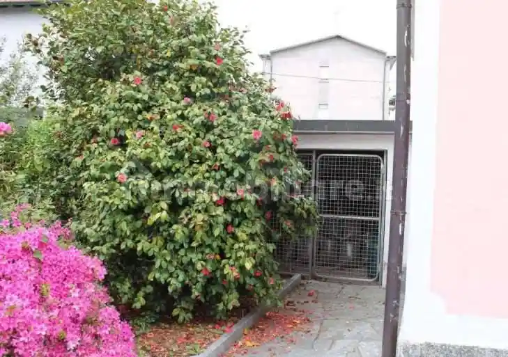 Villa all'asta via della Liberazione , 25, Gallarate - foto 2