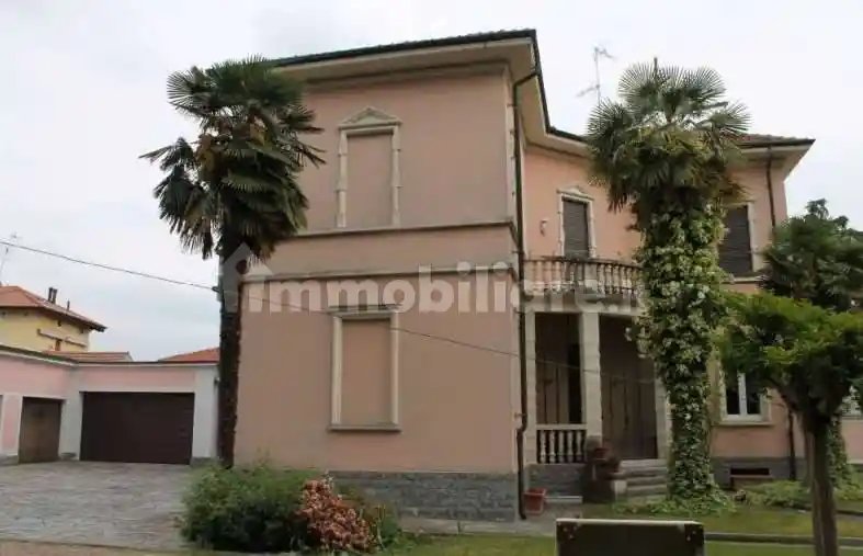 Villa all'asta via della Liberazione , 25, Gallarate - foto 5