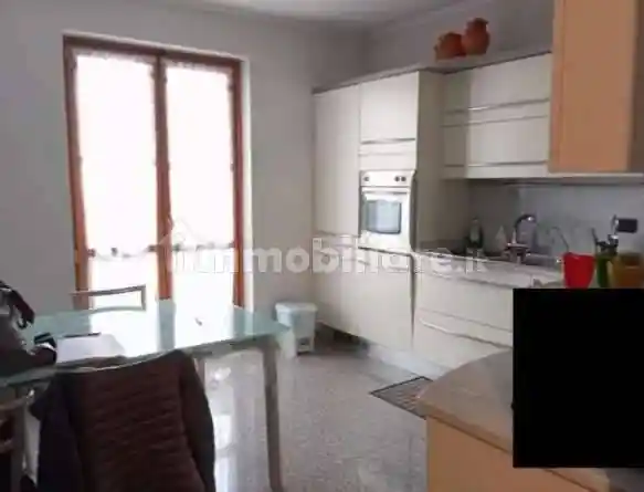 Appartamento all'asta via I Maggio, 10, Grandate - foto 4