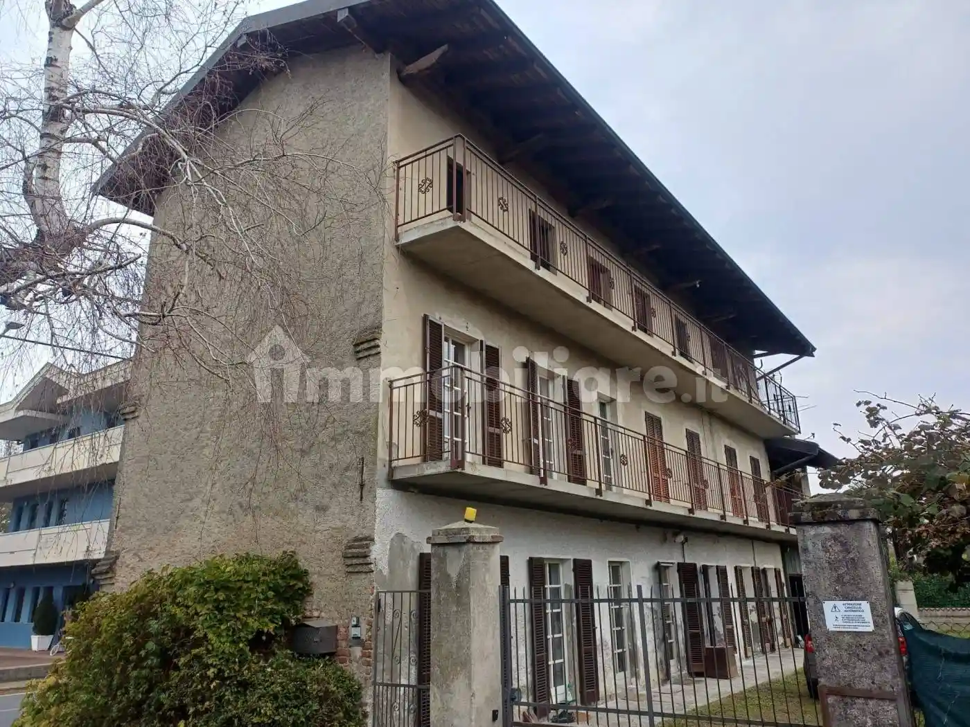 Rustico - Casale in vendita a Divignano