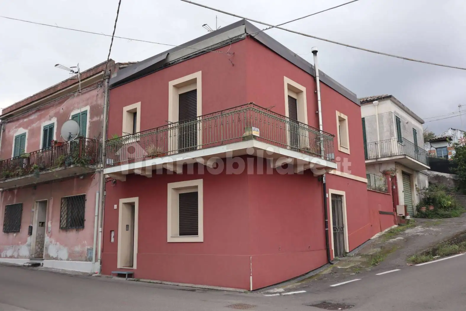 Casa indipendente in vendita a Santa Venerina