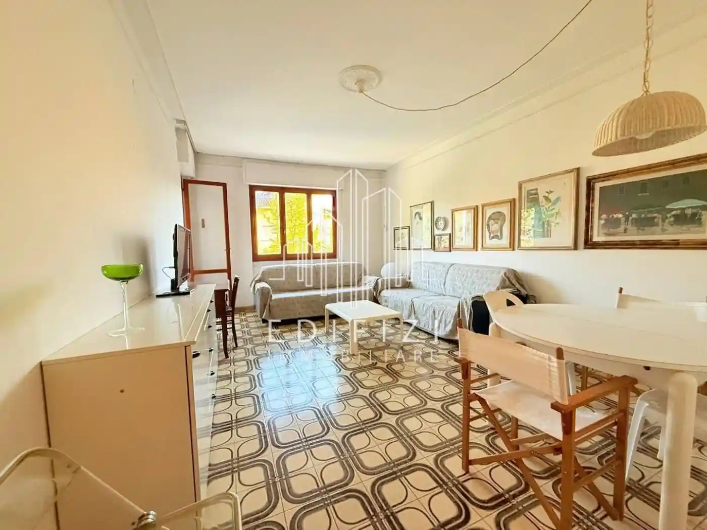 Trilocale da ristrutturare, primo piano, Marina di Massa Centro, Massa - foto 2