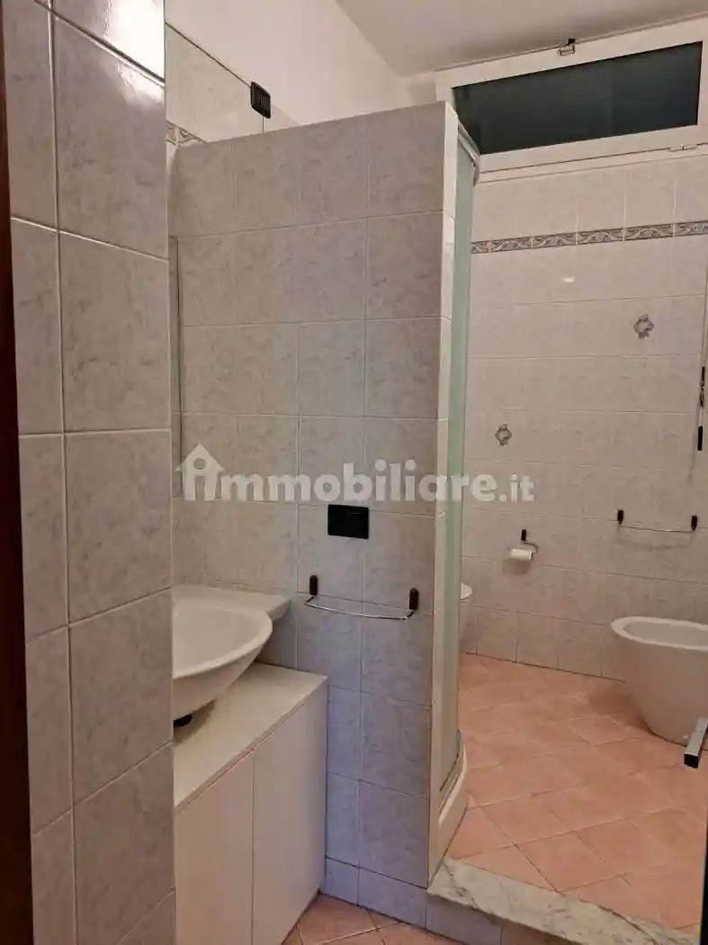 Trilocale via Giacomo Puccini 60, Rondinella - Stazione, Sesto San Giovanni - foto 3