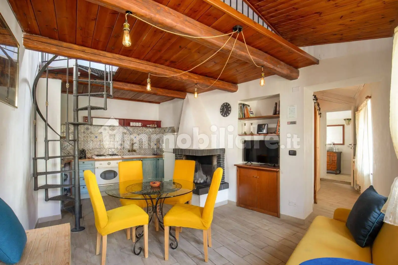 Trilocale via del Pratuccio 30, Centro, Anguillara Sabazia