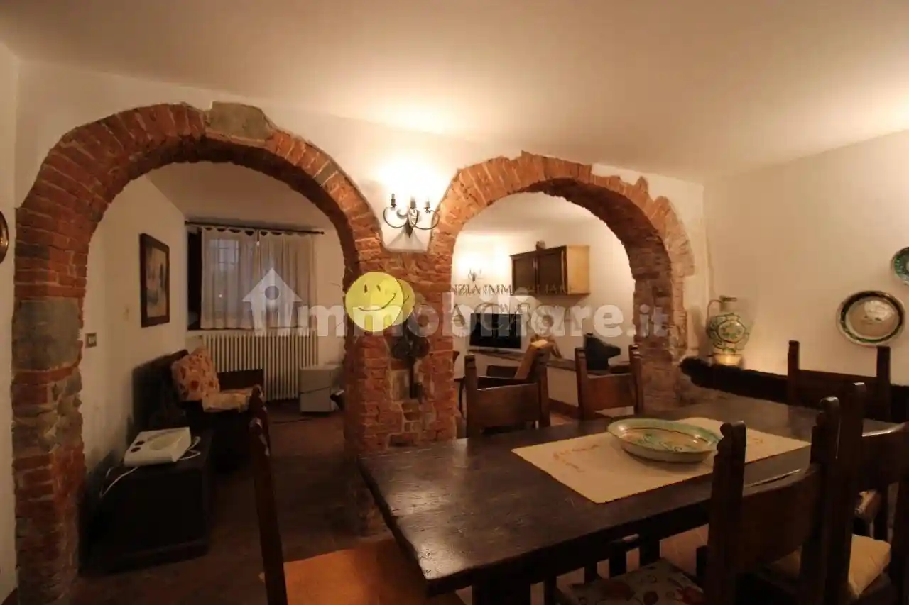 Palazzo - Edificio in Vendita - foto 2