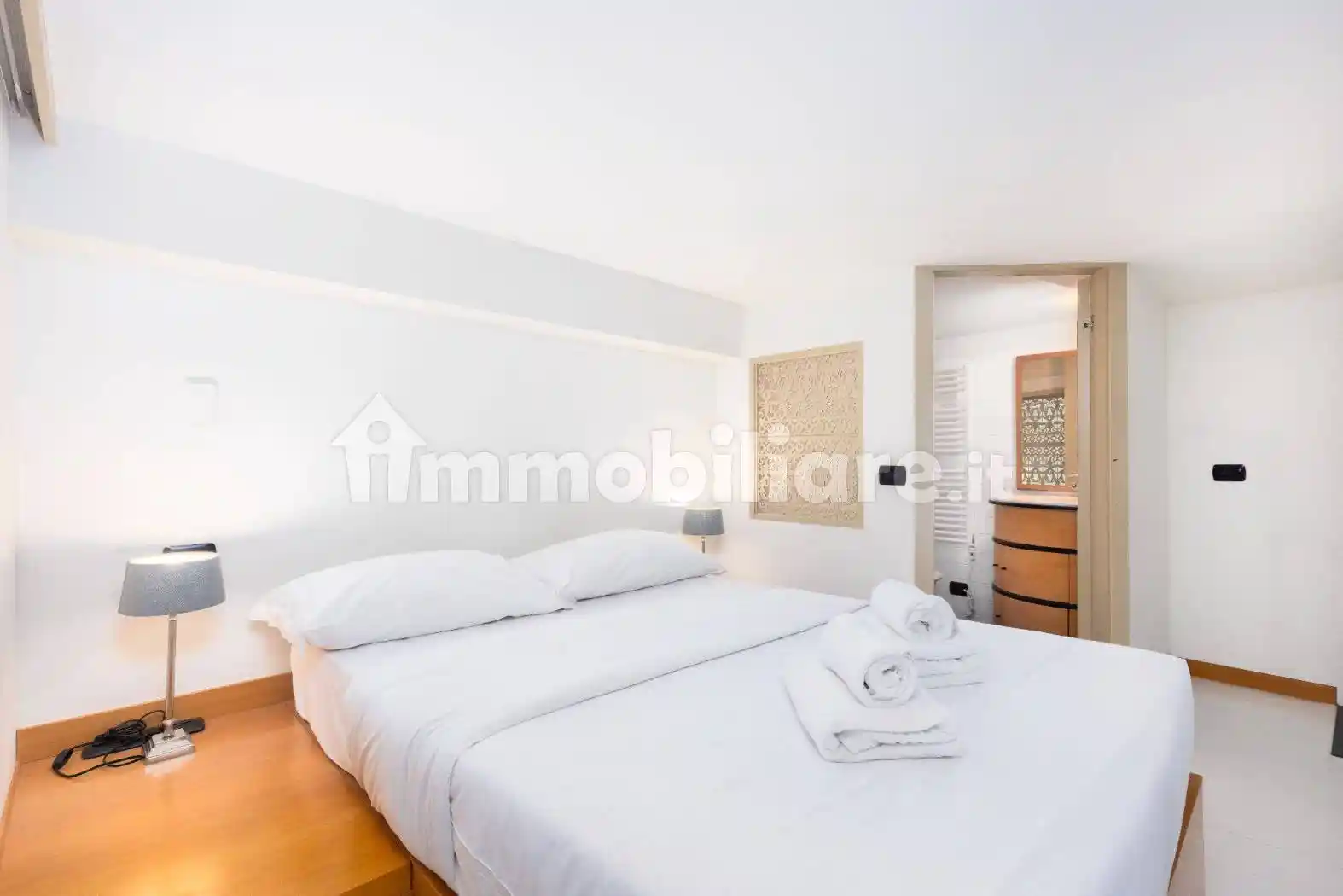 Bilocale via Pontaccio 6, Brera, Milano - foto 3