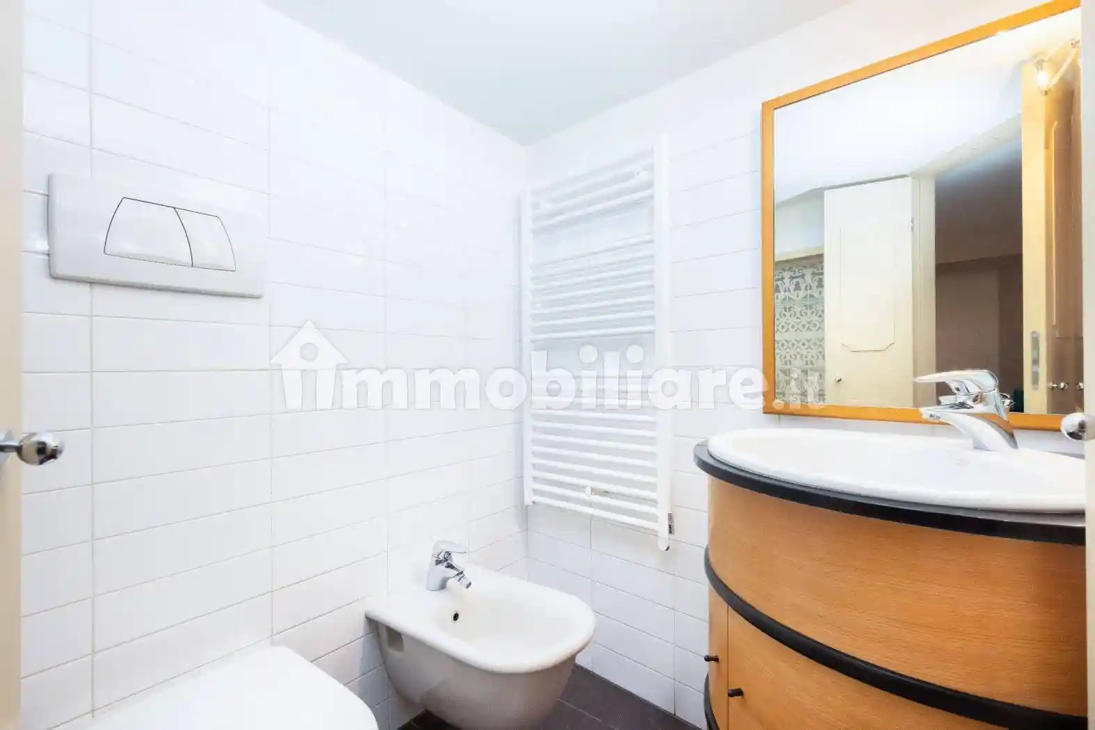 Bilocale via Pontaccio 6, Brera, Milano - foto 5