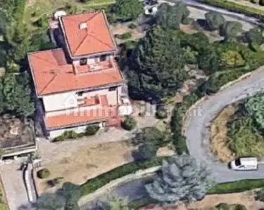 Casa indipendente in asta a La Spezia