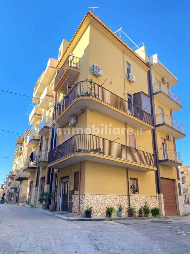 Appartamento in vendita a Gela