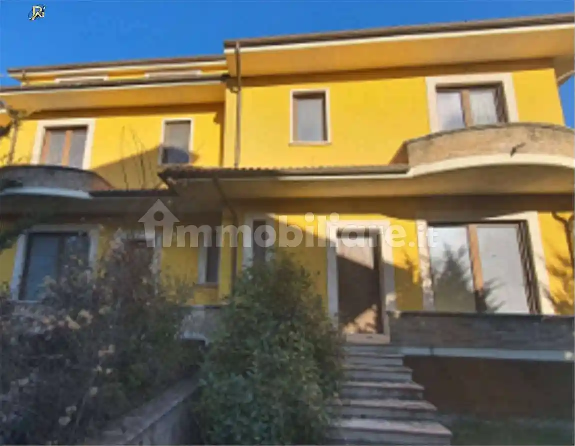 Villa all'asta via Mascagni, 0, Avezzano - foto 4