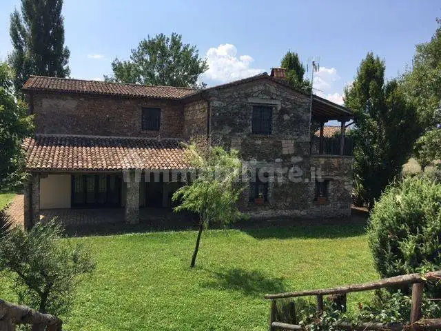 Rustico - Casale in affitto a Ferentino